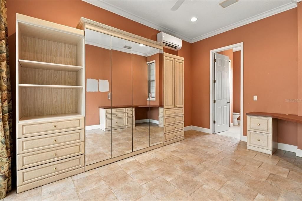 En Venta: $459,999 (3 camas, 4 baños, 3241 Pies cuadrados)