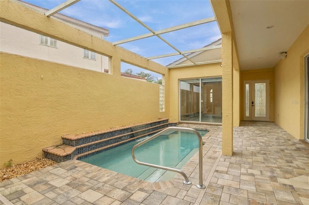 En Venta: $459,999 (3 camas, 4 baños, 3241 Pies cuadrados)