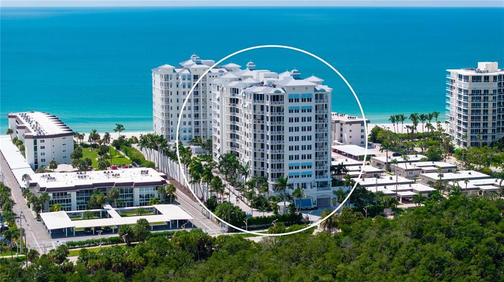 For Sale: $6,995,000 (4 beds, 4 baths, 5987 Square Feet)