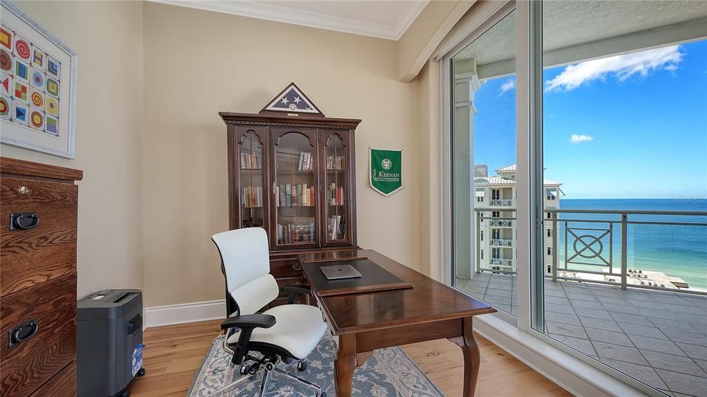 For Sale: $6,995,000 (4 beds, 4 baths, 5987 Square Feet)