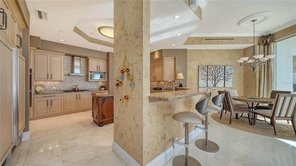 For Sale: $6,995,000 (4 beds, 4 baths, 5987 Square Feet)