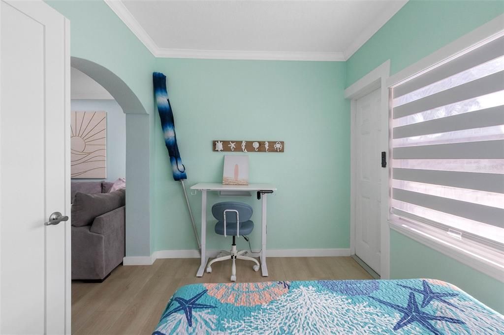 En Venta: $394,000 (1 camas, 1 baños, 735 Pies cuadrados)