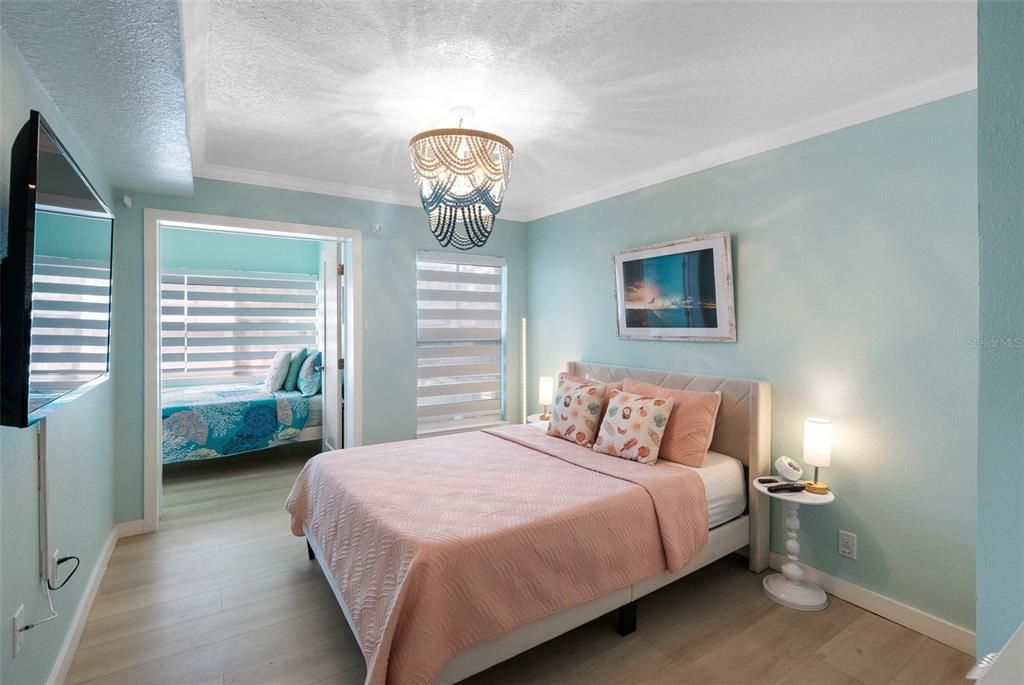 En Venta: $394,000 (1 camas, 1 baños, 735 Pies cuadrados)
