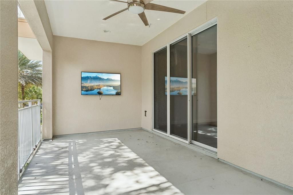 En Venta: $529,000 (3 camas, 3 baños, 2187 Pies cuadrados)