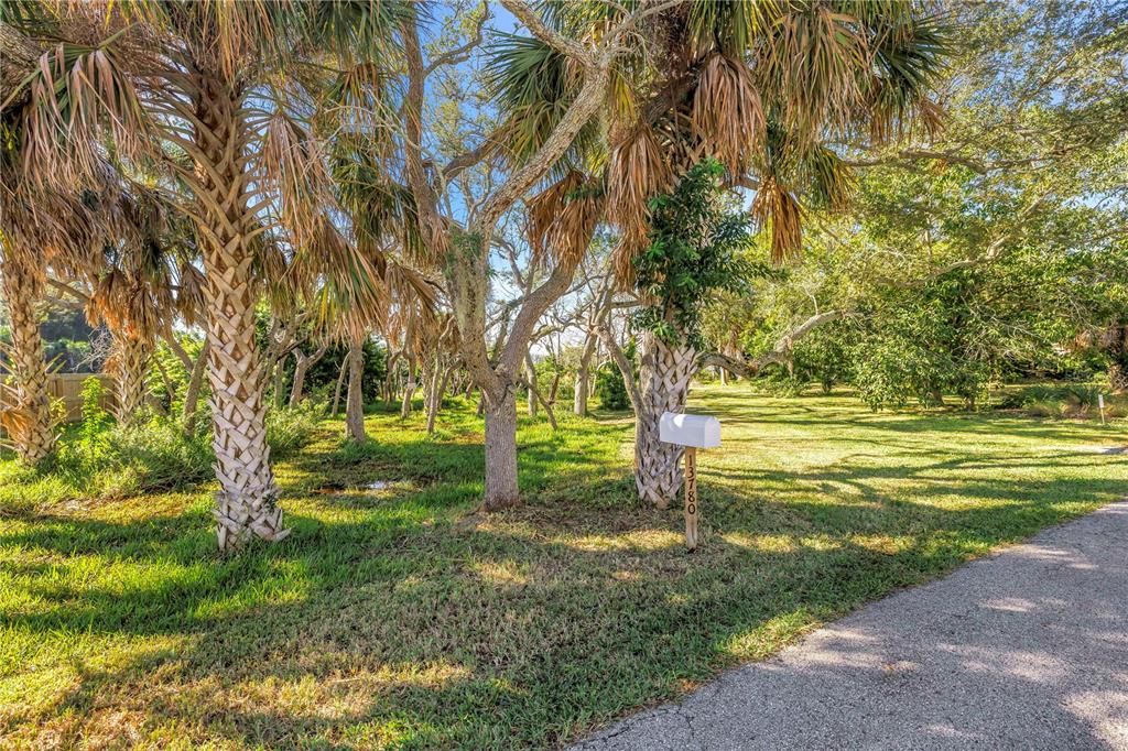 For Sale: $1,200,000 (2.67 acres)