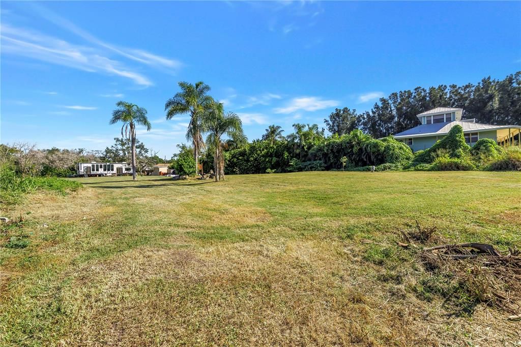 For Sale: $1,200,000 (2.67 acres)