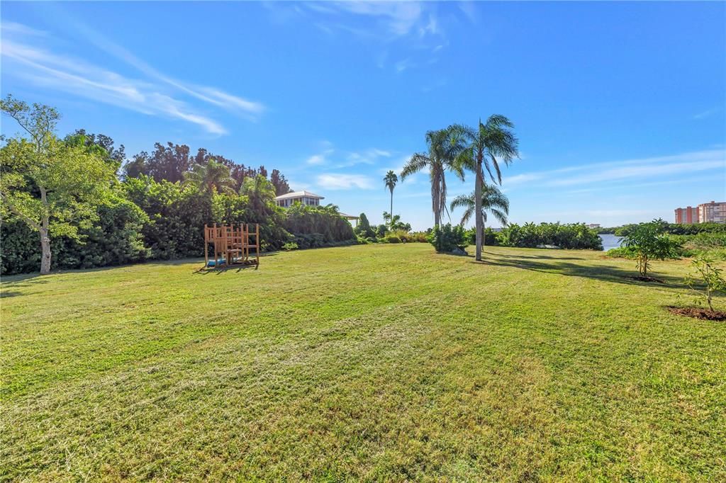 For Sale: $1,200,000 (2.67 acres)