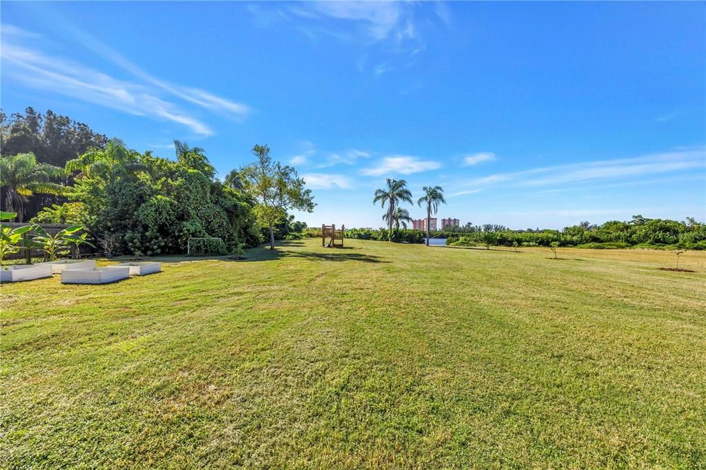 For Sale: $1,200,000 (2.67 acres)