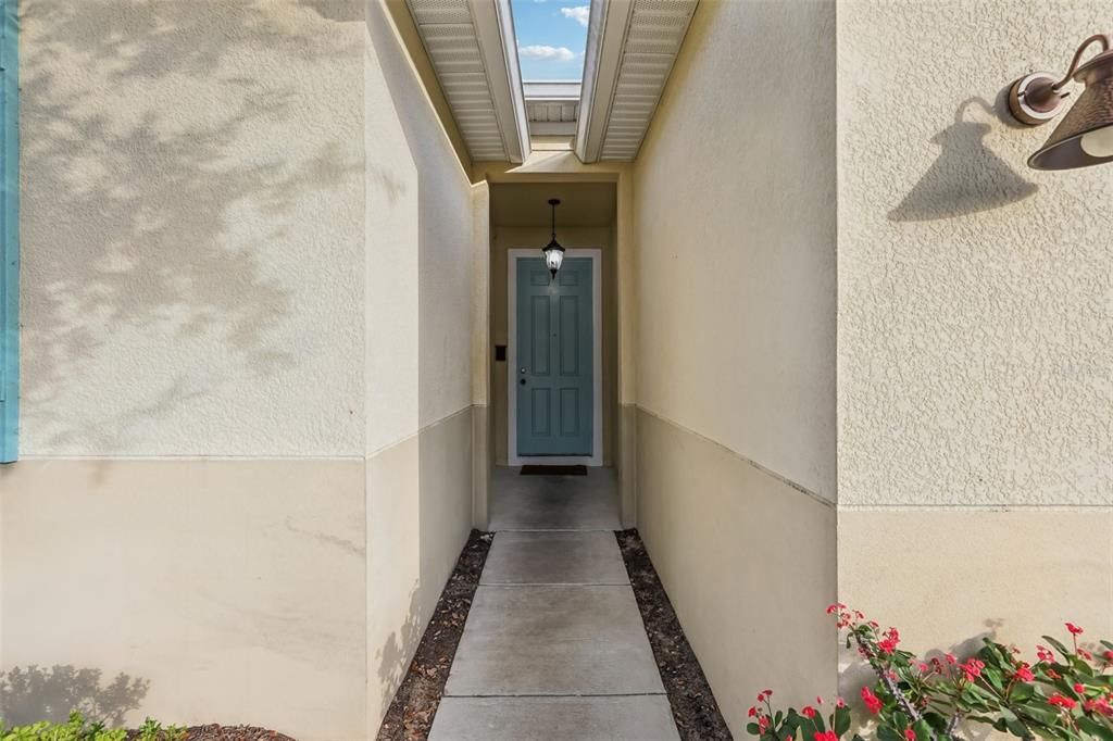 En Venta: $315,900 (4 camas, 2 baños, 1686 Pies cuadrados)