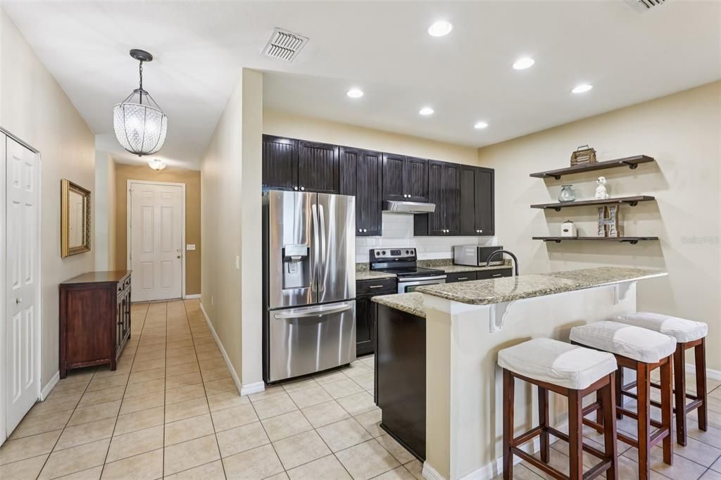 En Venta: $315,900 (4 camas, 2 baños, 1686 Pies cuadrados)