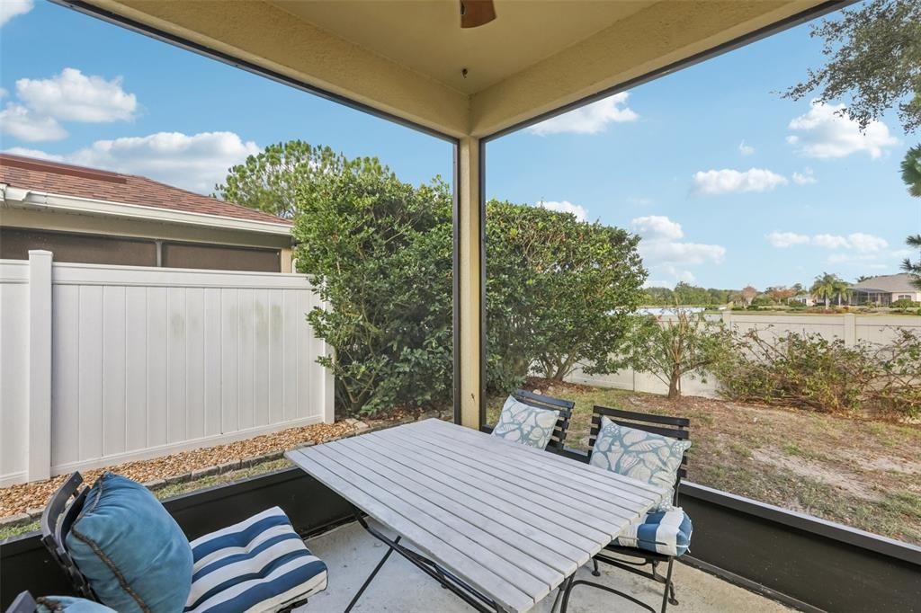En Venta: $315,900 (4 camas, 2 baños, 1686 Pies cuadrados)