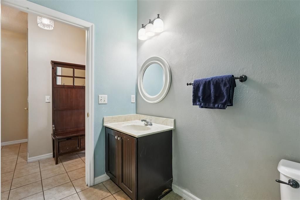 En Venta: $315,900 (4 camas, 2 baños, 1686 Pies cuadrados)
