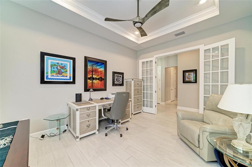 For Sale: $850,000 (3 beds, 3 baths, 2851 Square Feet)