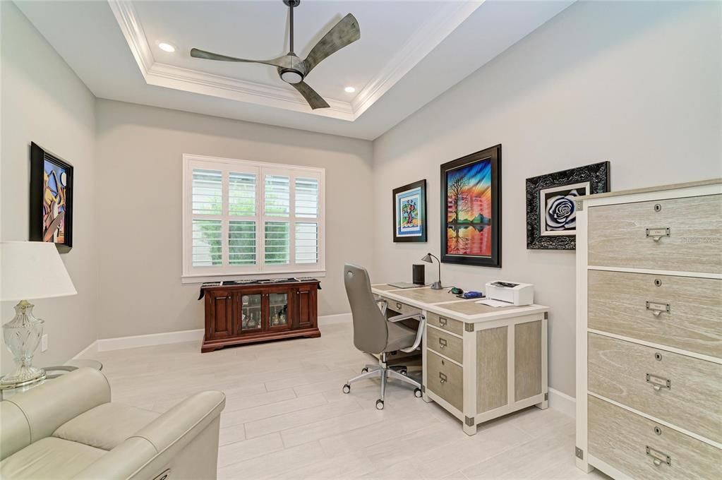 For Sale: $850,000 (3 beds, 3 baths, 2851 Square Feet)
