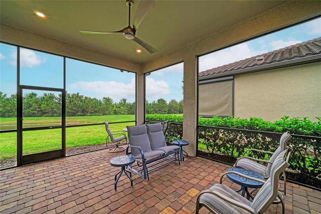 For Sale: $850,000 (3 beds, 3 baths, 2851 Square Feet)