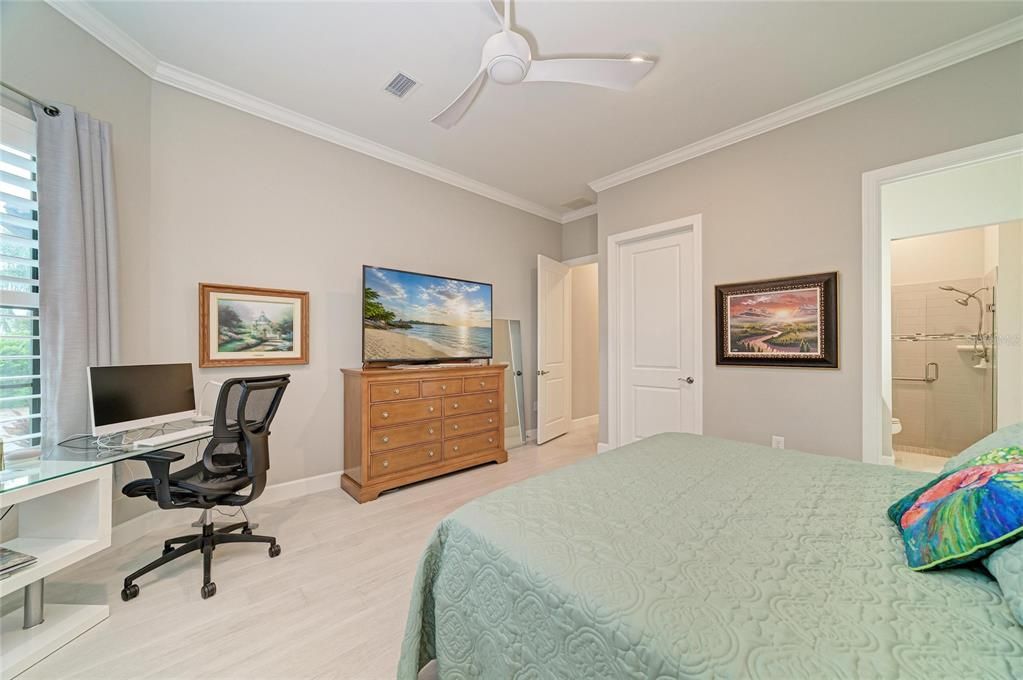 For Sale: $850,000 (3 beds, 3 baths, 2851 Square Feet)