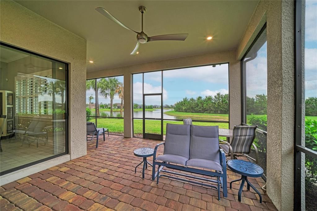 For Sale: $850,000 (3 beds, 3 baths, 2851 Square Feet)