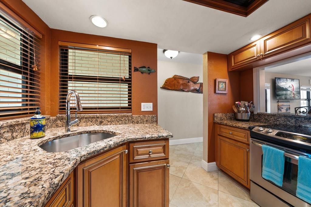 En Venta: $955,000 (2 camas, 2 baños, 1050 Pies cuadrados)