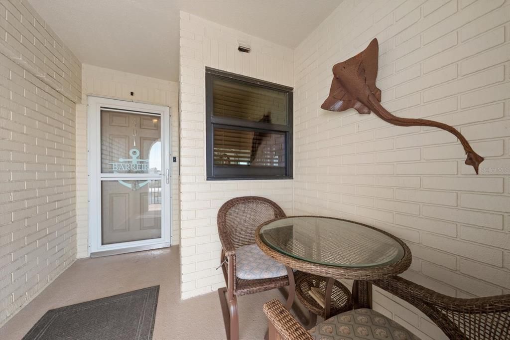 En Venta: $955,000 (2 camas, 2 baños, 1050 Pies cuadrados)