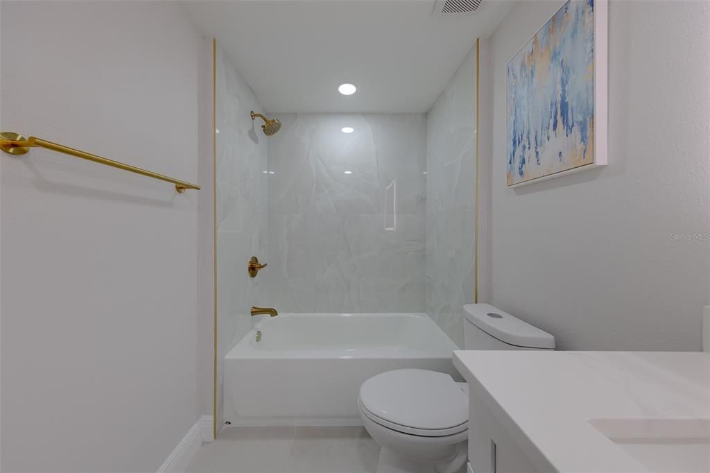 For Sale: $475,000 (3 beds, 2 baths, 1518 Square Feet)