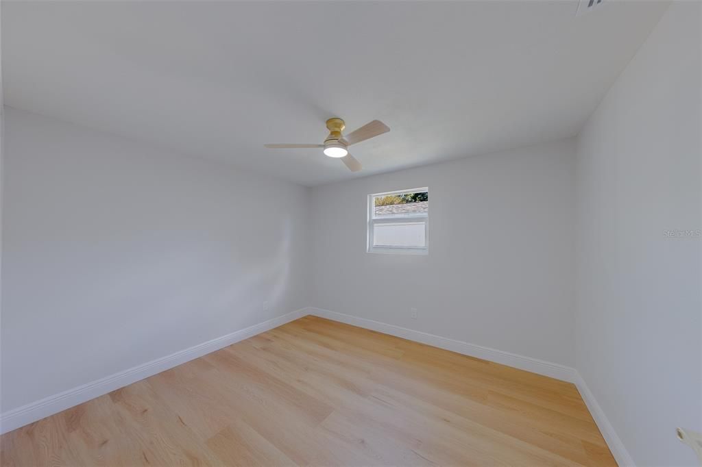For Sale: $475,000 (3 beds, 2 baths, 1518 Square Feet)