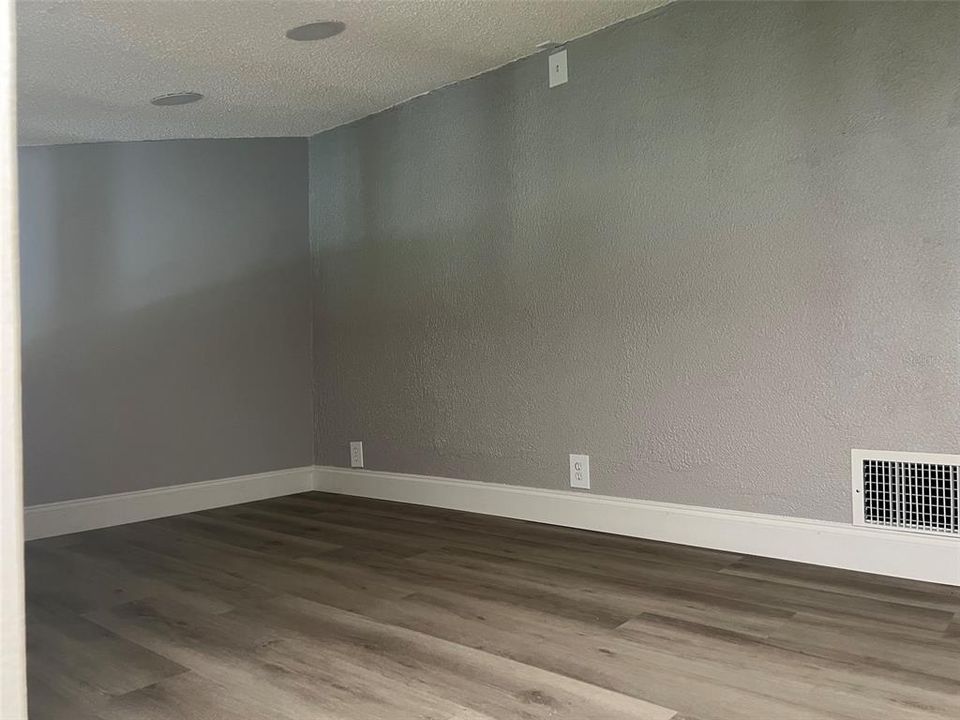 В аренду: $1,700 (1 спален, 1 ванн, 682 Квадратных фут)