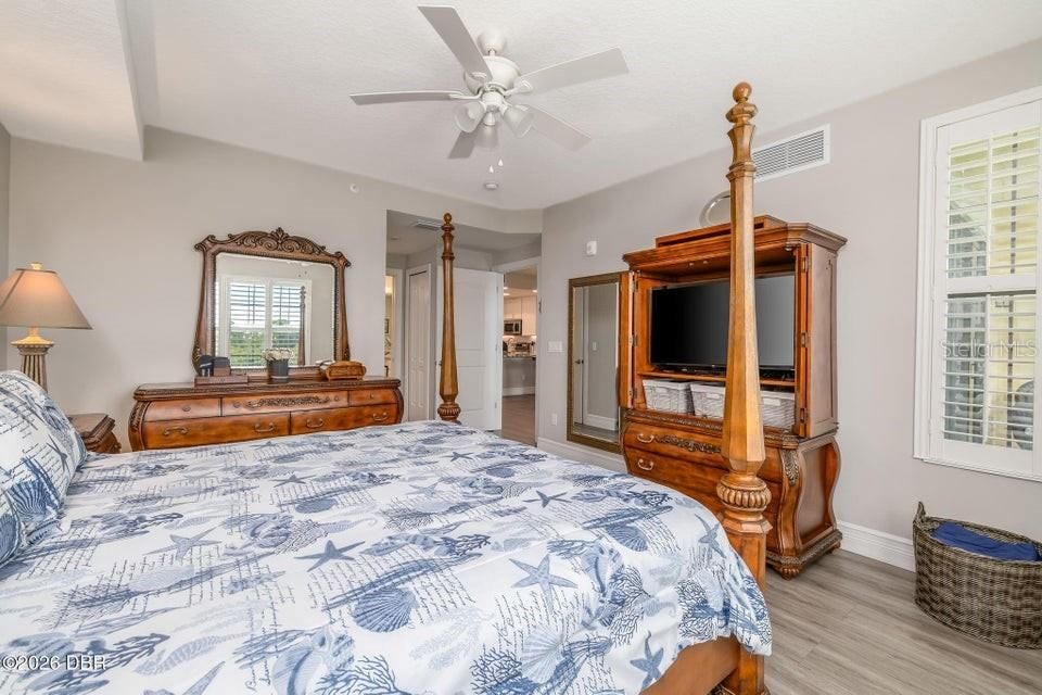 На продажу: $389,900 (3 спален, 2 ванн, 1437 Квадратных фут)