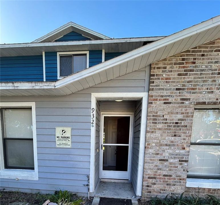 For Rent: $1,600 (2 beds, 1 baths, 1189 Square Feet)