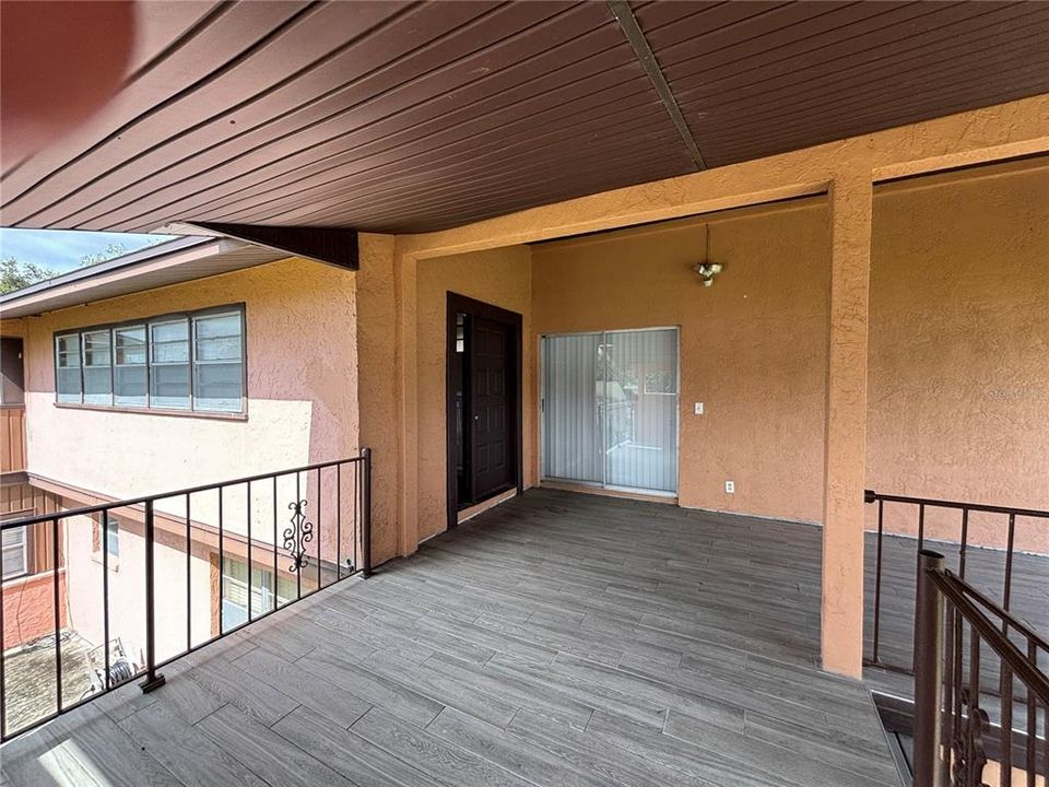 For Rent: $1,150 (1 beds, 1 baths, 1000 Square Feet)