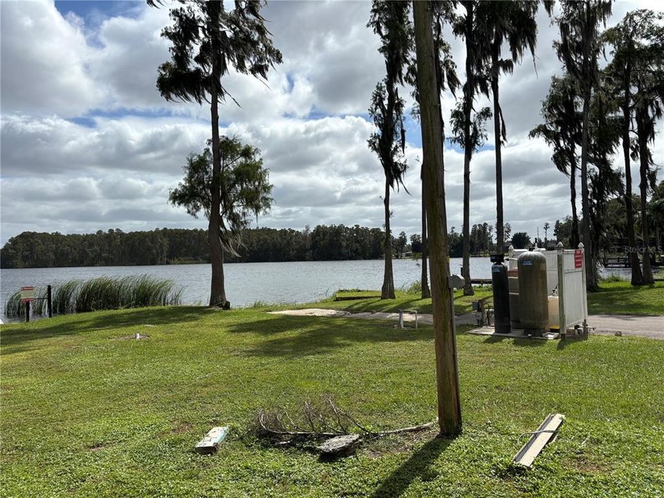 For Rent: $1,150 (1 beds, 1 baths, 1000 Square Feet)
