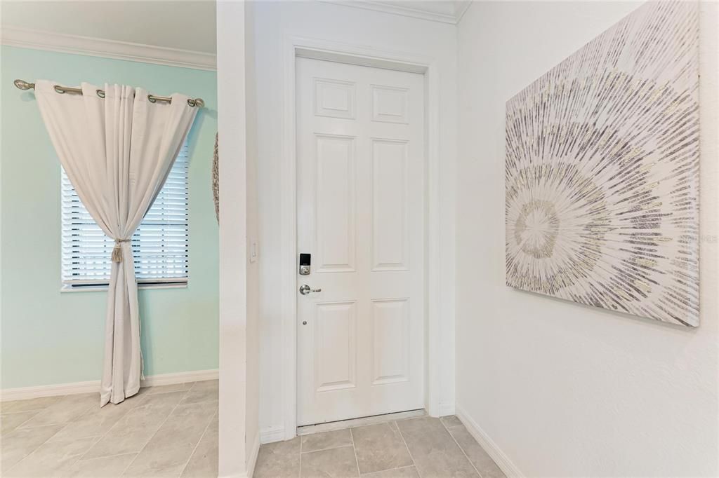 En Renta: $2,499 (2 camas, 2 baños, 1121 Pies cuadrados)