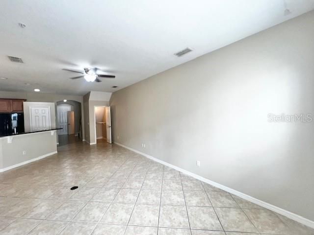For Rent: $2,450 (3 beds, 2 baths, 1570 Square Feet)