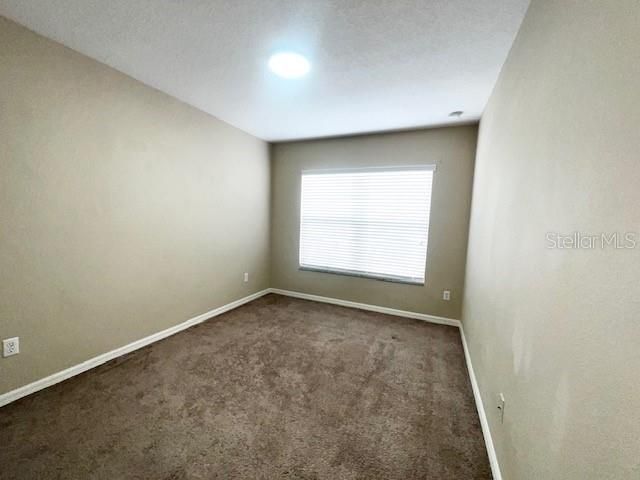 For Rent: $2,450 (3 beds, 2 baths, 1570 Square Feet)