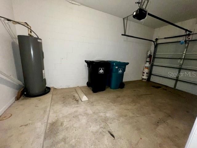 For Rent: $2,450 (3 beds, 2 baths, 1570 Square Feet)