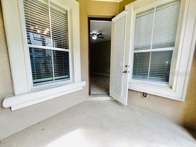 For Rent: $2,450 (3 beds, 2 baths, 1570 Square Feet)