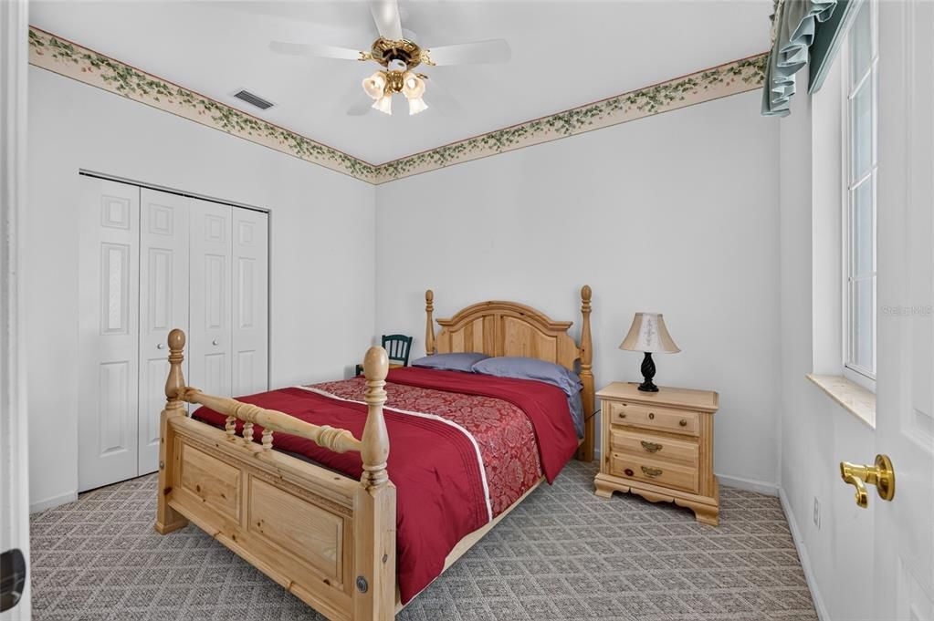 For Sale: $268,000 (3 beds, 2 baths, 1640 Square Feet)