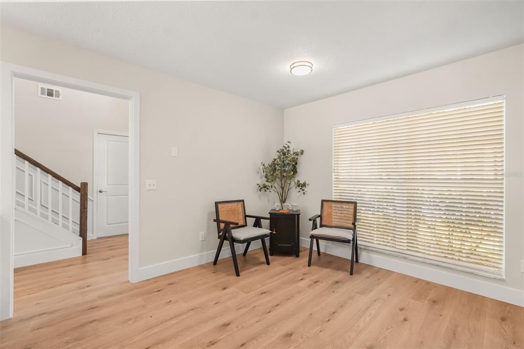 For Sale: $420,000 (3 beds, 2 baths, 1712 Square Feet)
