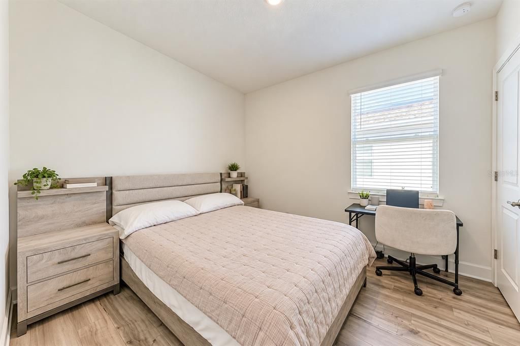 En Venta: $537,000 (4 camas, 3 baños, 2185 Pies cuadrados)
