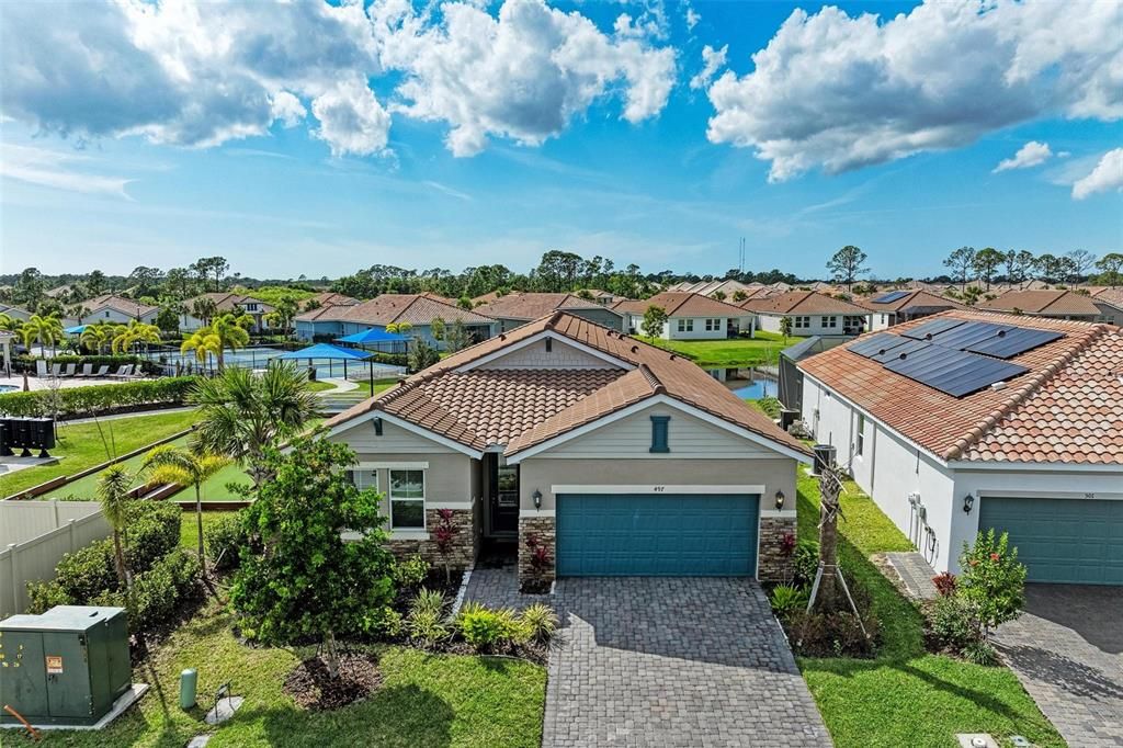 En Venta: $537,000 (4 camas, 3 baños, 2185 Pies cuadrados)