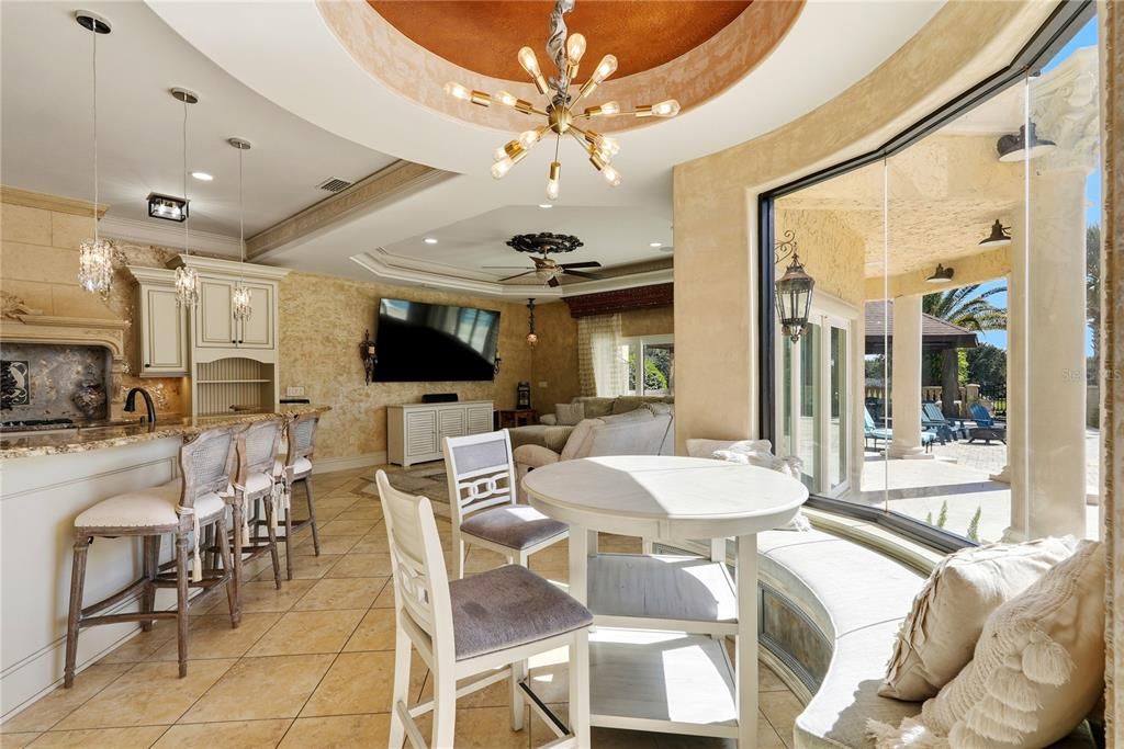 En Venta: $2,199,000 (4 camas, 4 baños, 5650 Pies cuadrados)