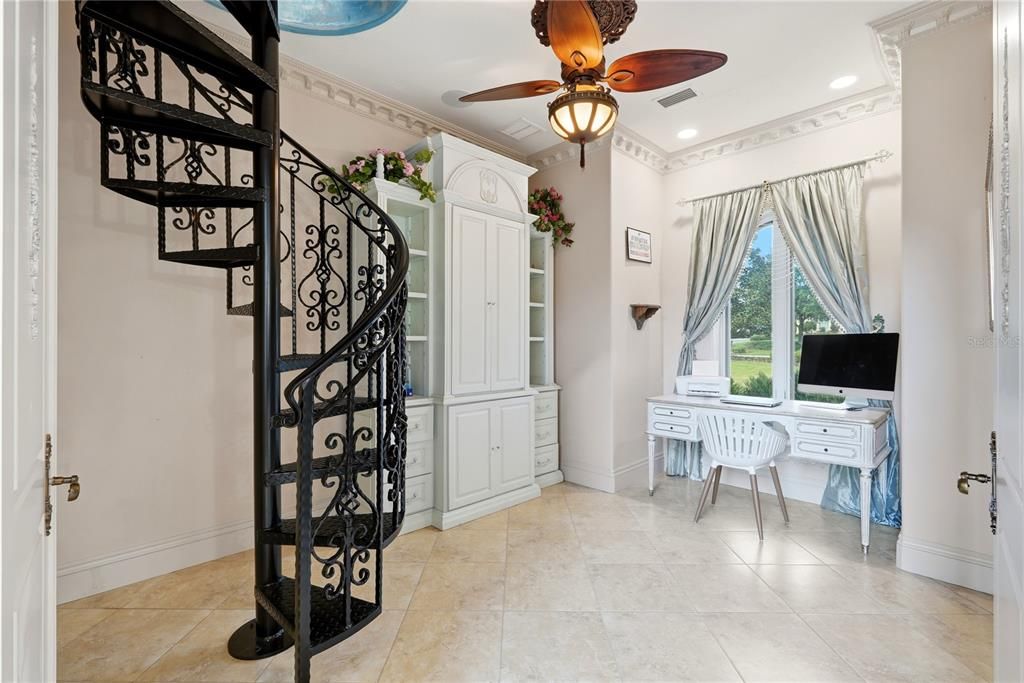 En Venta: $2,199,000 (4 camas, 4 baños, 5650 Pies cuadrados)