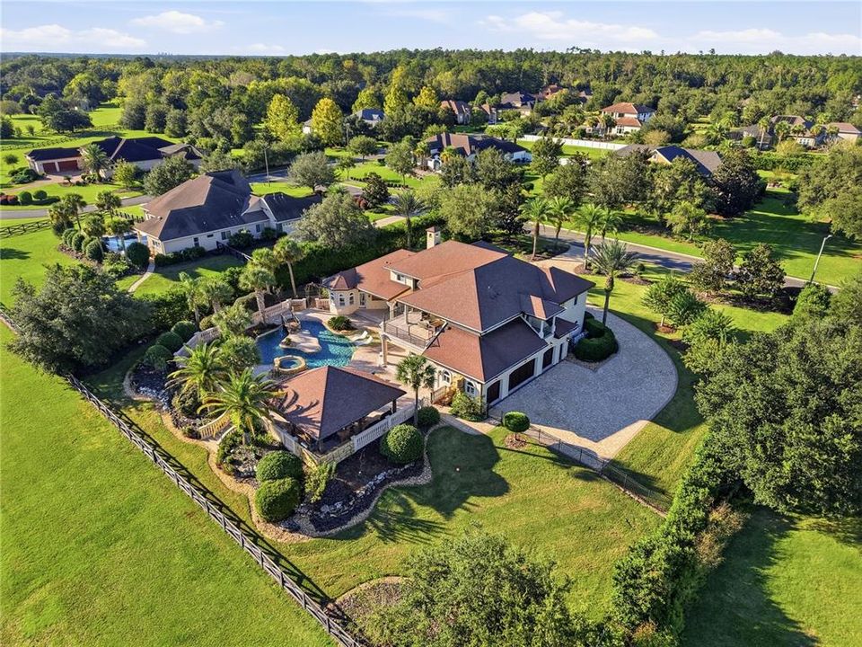 En Venta: $2,199,000 (4 camas, 4 baños, 5650 Pies cuadrados)