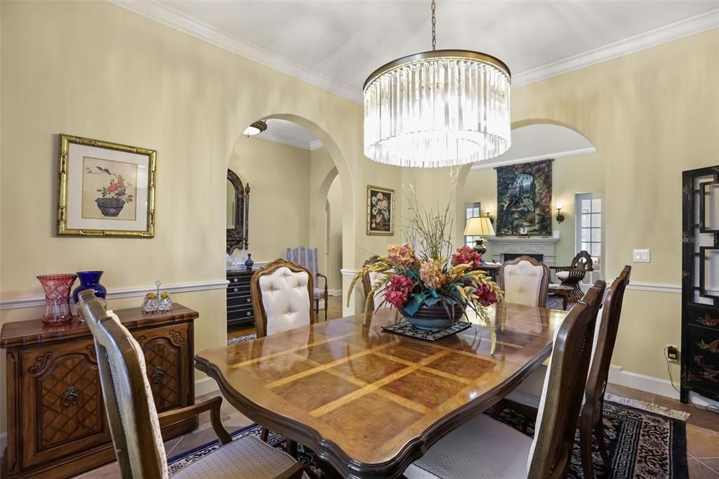 На продажу: $1,429,900 (4 спален, 4 ванн, 4230 Квадратных фут)