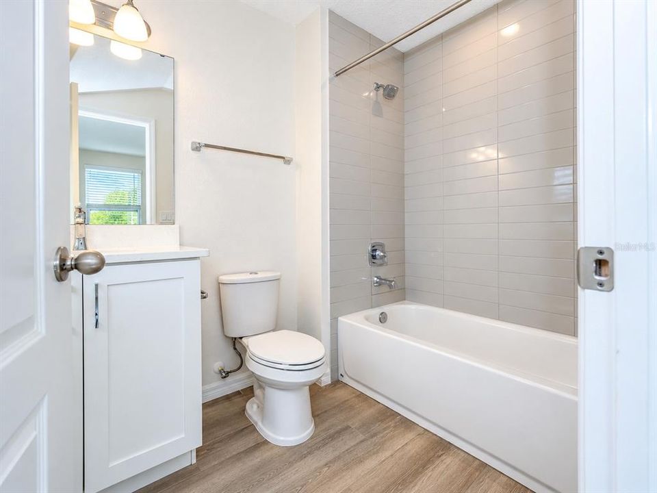 В аренду: $2,995 (3 спален, 3 ванн, 2167 Квадратных фут)