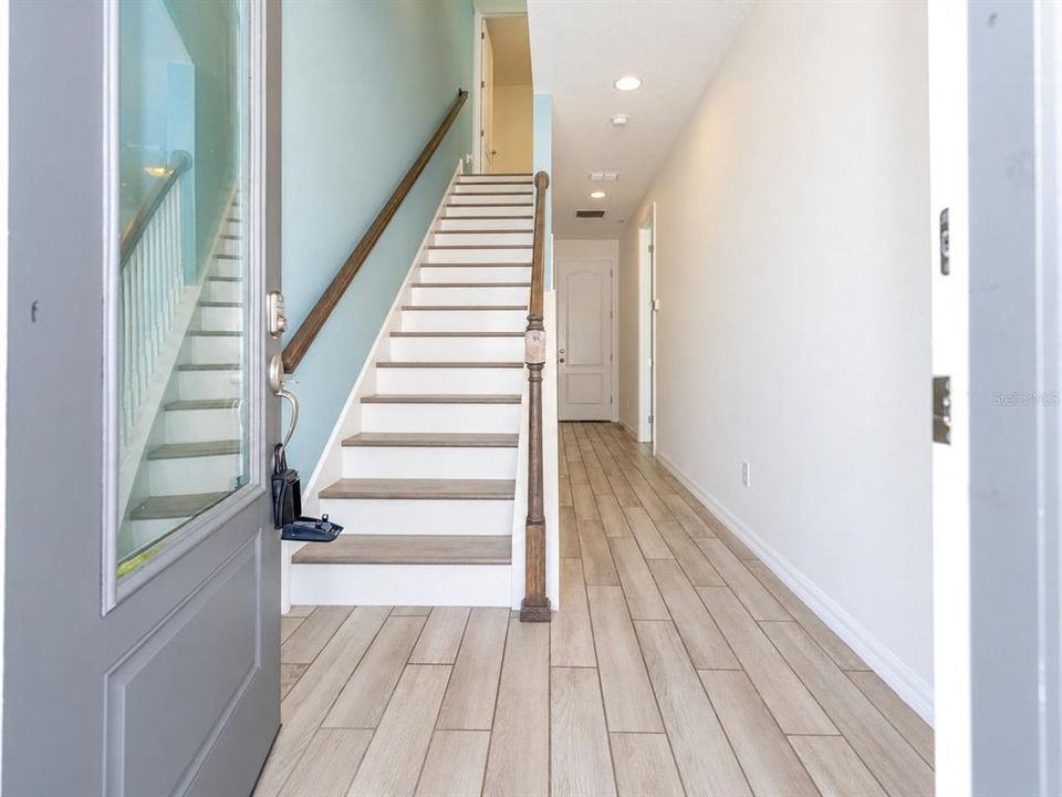 В аренду: $2,995 (3 спален, 3 ванн, 2167 Квадратных фут)