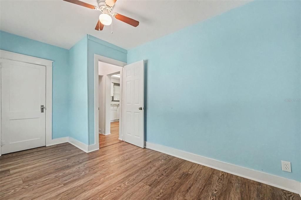 For Sale: $299,000 (0 beds, 0 baths, 480 Square Feet)