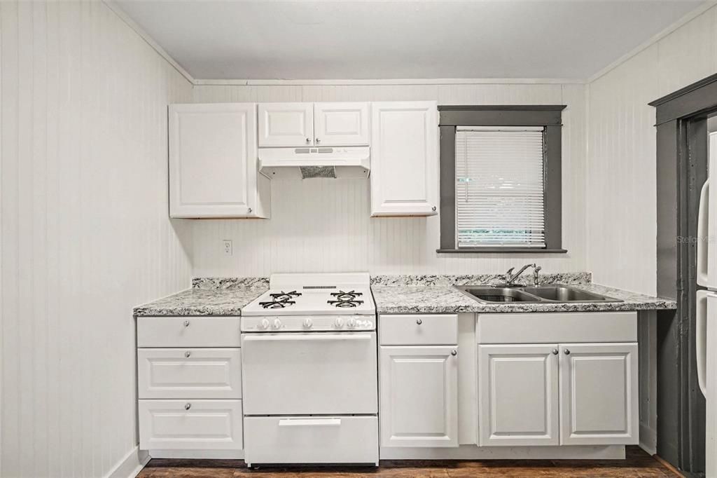 For Sale: $299,000 (0 beds, 0 baths, 480 Square Feet)
