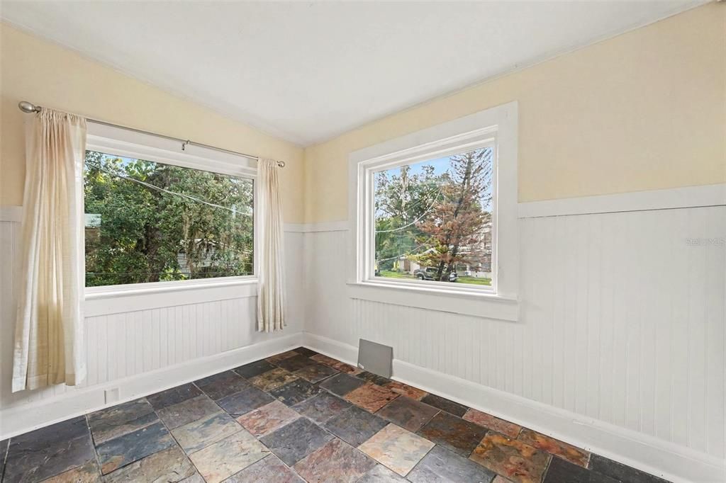 For Sale: $299,000 (0 beds, 0 baths, 480 Square Feet)