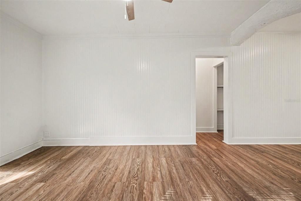 For Sale: $299,000 (0 beds, 0 baths, 480 Square Feet)