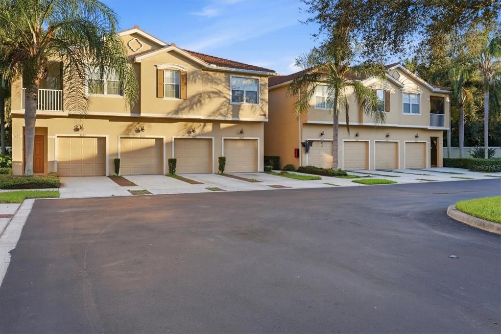 For Rent: $2,000 (3 beds, 2 baths, 1776 Square Feet)